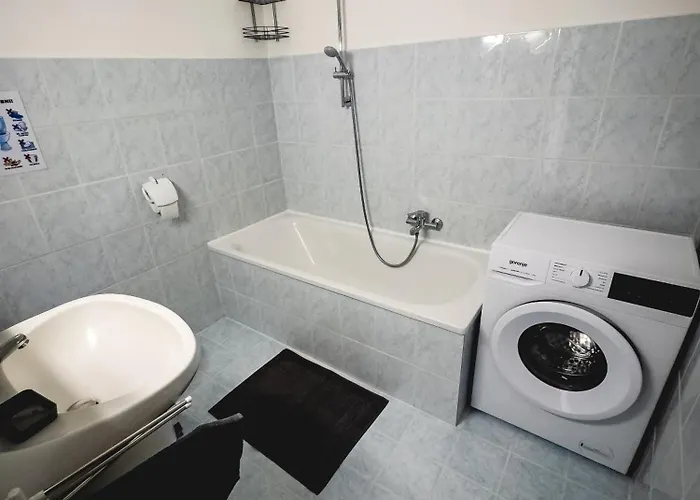 Szoloszem Vendeghazak *