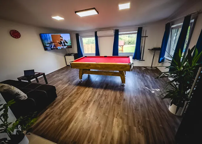 Szoloszem Vendeghazak דירה *